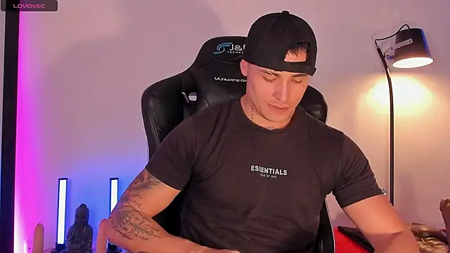 connorsmiith online show from 07.06.26