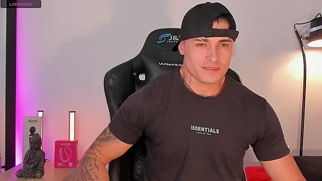 connorsmiith online show from 07.08.26