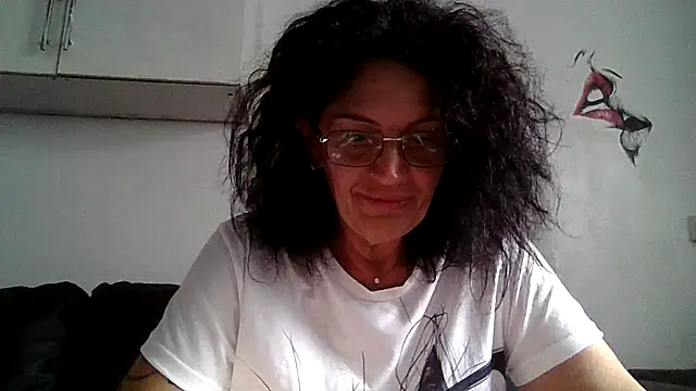 Snapshot of RubyyRosee chatting on 07.04.26 RubyyRosee online show from 07.04.26