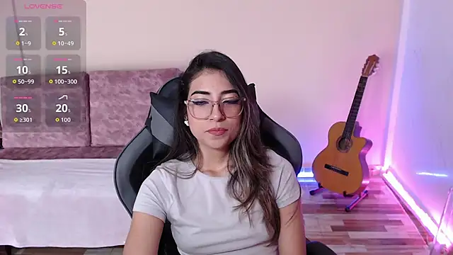 Susanahendrix online show from 02.21.26