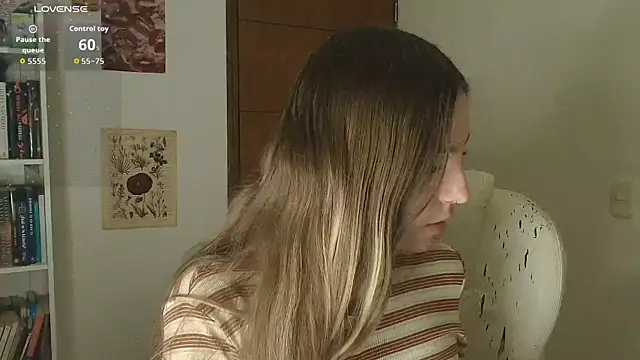 velvet  moon online show from 02.26.26