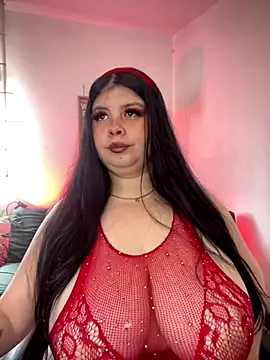 Snapshot of Angie_lynn chatting on 10.08.25 Angie lynn online show from 10.08.25