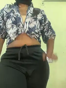 Snapshot of maya_telugu_22 chatting on 02.19.26 maya telugu 22 online show from 02.19.26