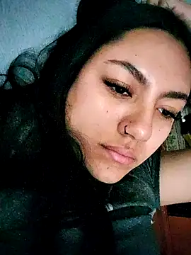 Megara 25 online show from 11.26.25