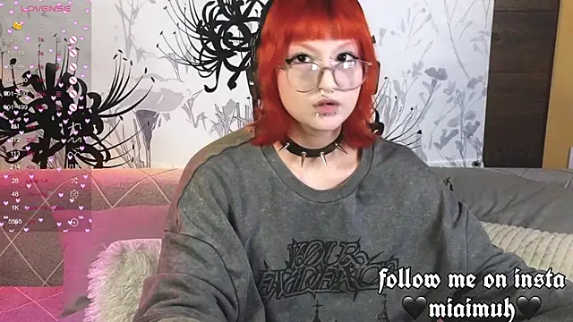 Snapshot of mia__yui chatting on 09.25.25 mia yui online show from 09.25.25