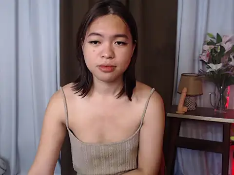miss ella28 online show from 09.22.25
