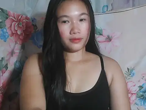 Katie Winslet online show from 10.04.25