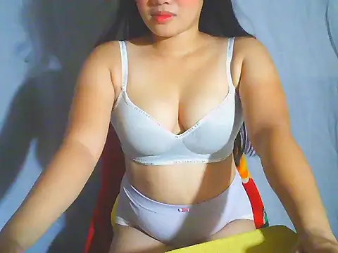 Katie Winslet online show from 03.15.26