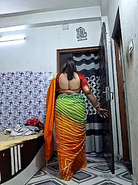 SIMIHOT online show from 11.10.25