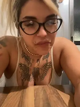 Princess-Jasmine07 online show from 04.15.26