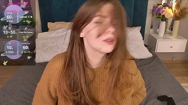 Moon  Bunny online show from 10.05.25