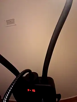 Snapshot of milfevapeccato chatting on 11.13.25 milfevapeccato online show from 11.13.25