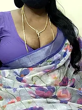 Snapshot of shobini chatting on 01.18.26 shobini online show from 01.18.26