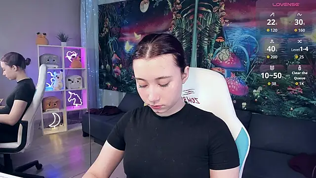 ClaraParks online show from 09.10.25