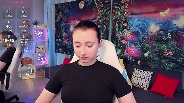 ClaraParks online show from 09.22.25