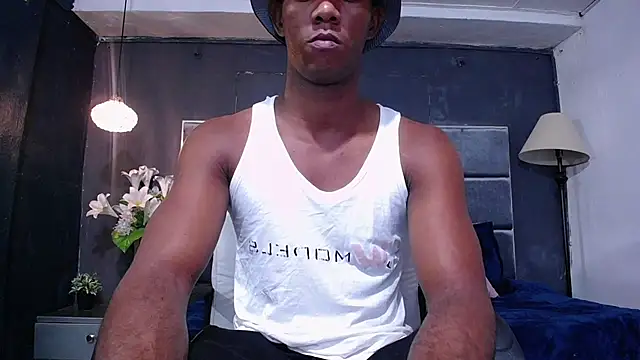 Snapshot of blackbignude chatting on 11.28.25 blackbignude online show from 11.28.25