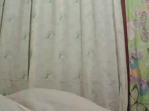 Snapshot of hotolivia34 chatting on 10.09.25 hotolivia34 online show from 10.09.25