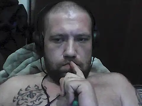 Snapshot of Nawtyboy97 chatting on 10.11.25 Nawtyboy97 online show from 10.11.25