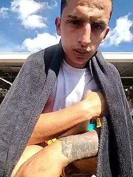 Dani22cmhot online show from 01.11.26