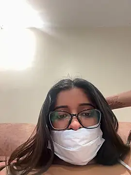 Snapshot of desitease chatting on 03.27.26 desitease online show from 03.27.26