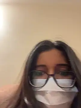 Snapshot of desitease chatting on 03.29.26 desitease online show from 03.29.26