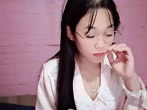 Snapshot of Maimai00 chatting on 11.05.25 Maimai00 online show from 11.05.25