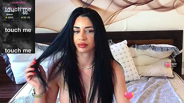 Snapshot of NaomiScarlet chatting on 05.20.26 NaomiScarlet online show from 05.20.26