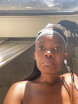 prettydollyy online show from 04.10.26