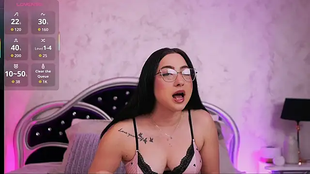 SweetySasha18 online show from 06.27.26