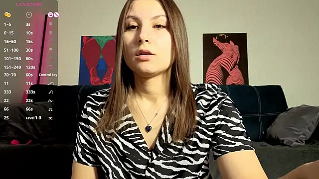 TrixiBell online show from 01.18.26