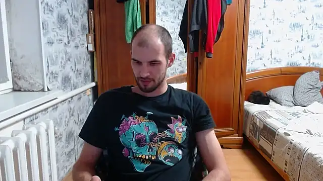 Snapshot of hangryf chatting on 09.10.25 hangryf online show from 09.10.25