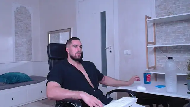 IvanHydee online show from 09.12.25