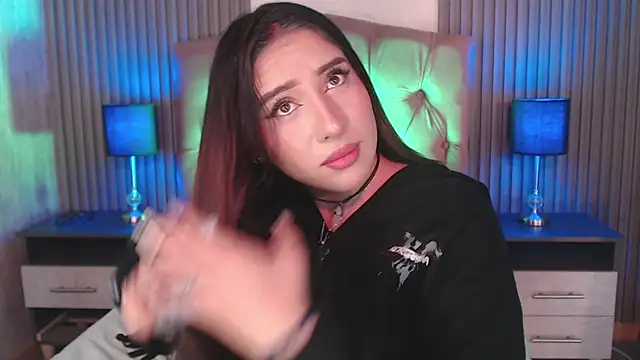 Bonnali lune online show from 01.15.26