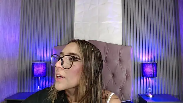 Bonnali lune online show from 03.01.26