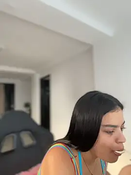 JuanitaMore01 online show from 03.23.26