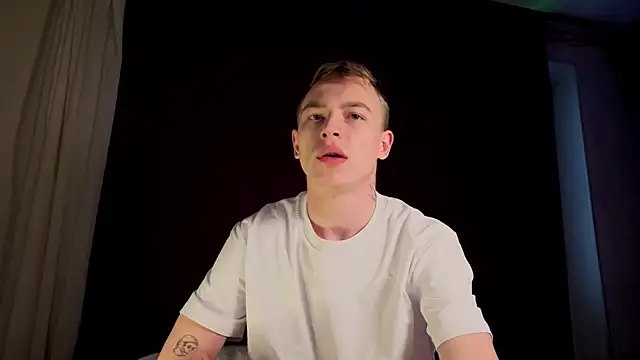 callmealexthx online show from 01.19.26