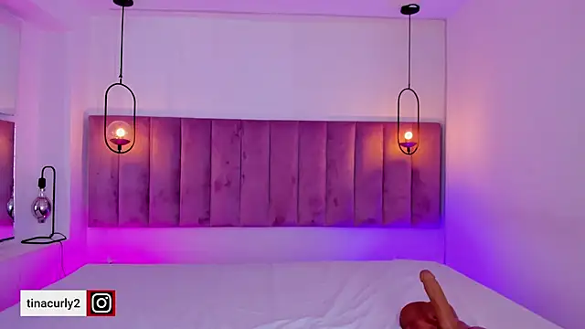 Tina curly online show from 09.30.25