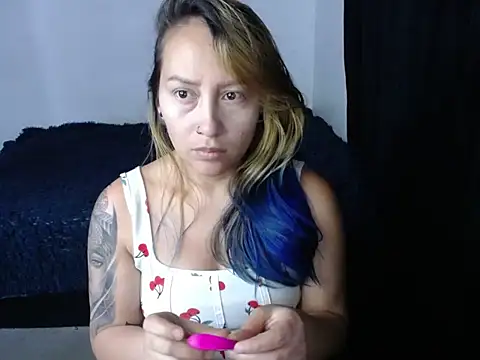 Snapshot of nath_92 chatting on 09.12.25 nath 92 online show from 09.12.25