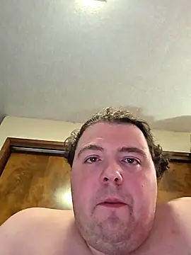 Snapshot of mrniceguy2009 chatting on 10.29.25 mrniceguy2009 online show from 10.29.25