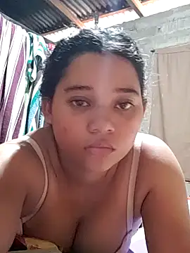 Snapshot of Violethroos chatting on 10.09.25 Violethroos online show from 10.09.25