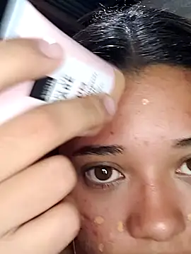 Violethroos online show from 04.14.26