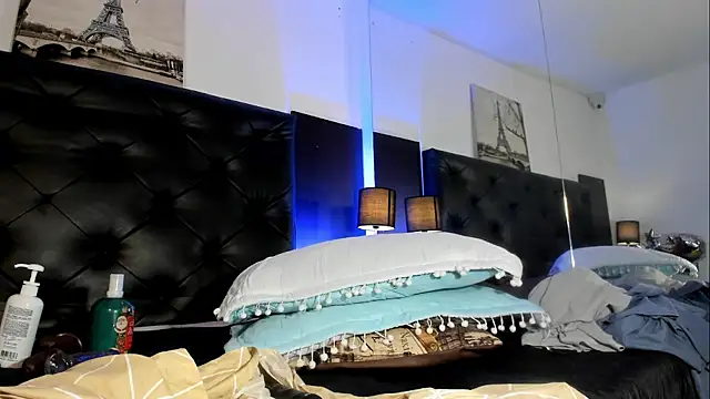 Snapshot of Kymy_marquez chatting on 03.01.26 Kymy marquez online show from 03.01.26