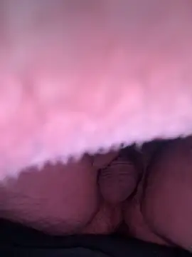 Snapshot of makeyoucum1716 chatting on 09.14.25 makeyoucum1716 online show from 09.14.25