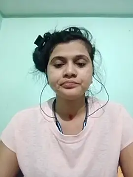 Snapshot of Kavya-Tiwari chatting on 11.06.25 Kavya-Tiwari online show from 11.06.25