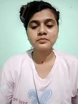 Snapshot of Kavya-Tiwari chatting on 05.13.26 Kavya-Tiwari online show from 05.13.26