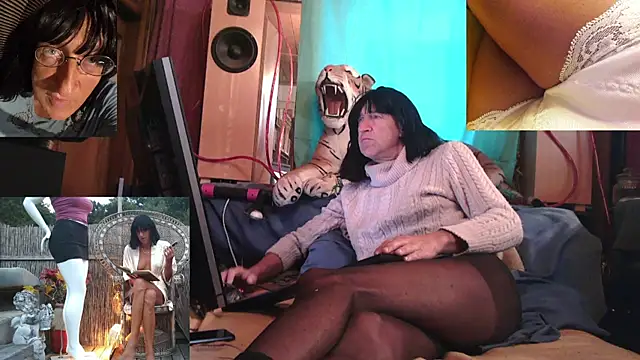 SissiDomination online show from 11.15.25