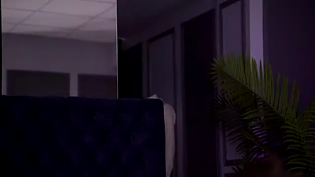 Snapshot of LalaRoze chatting on 11.15.25 LalaRoze online show from 11.15.25