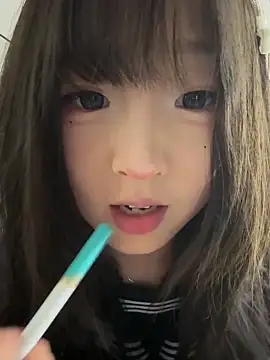 Snapshot of lelebaybay888 chatting on 09.21.25 lelebaybay888 online show from 09.21.25