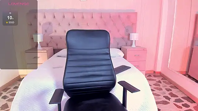 AdharaSweet1  online show from 02.04.26