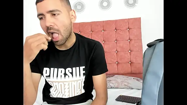 magnus serket online show from 09.11.25